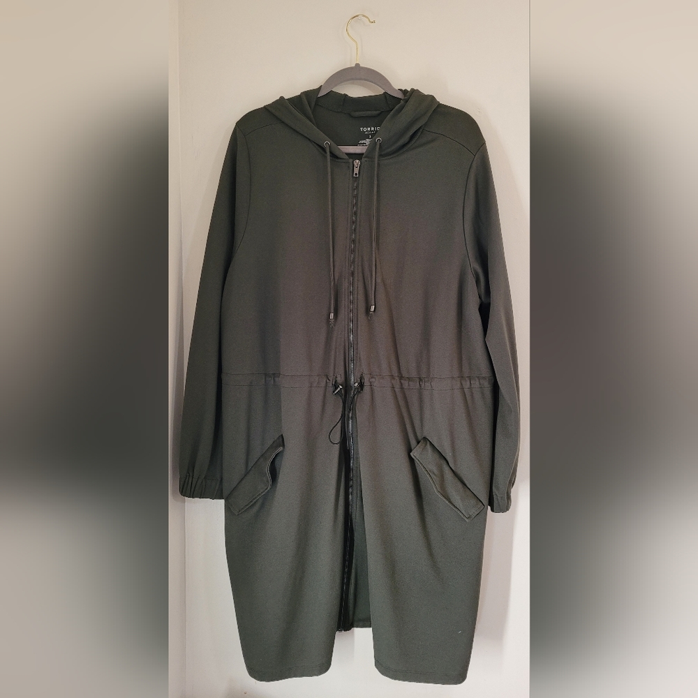 Torrid Active Army Green Cinched Waist Zip Up Hoodie Size 3